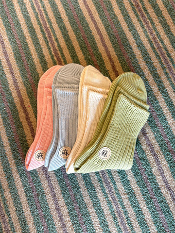 Ramie Thick Needle Middle Socks